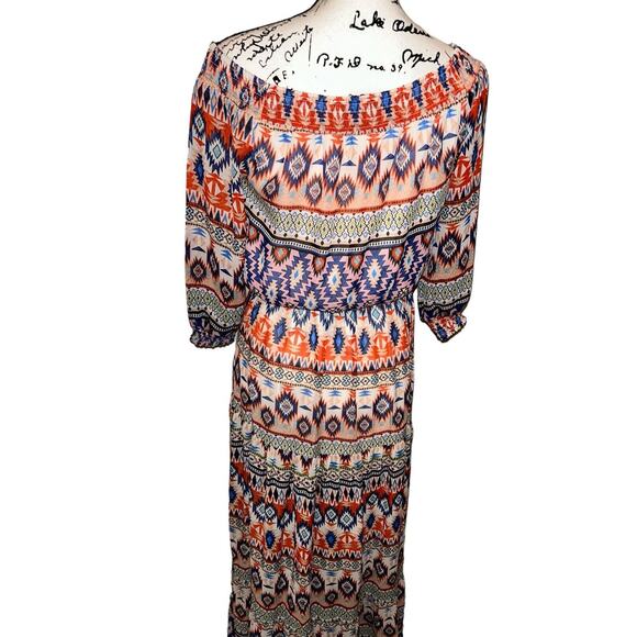 NEW YORK & COMPANY AZTEC PRINT MAXI DRESS SIZE Small - Picture 7 of 9